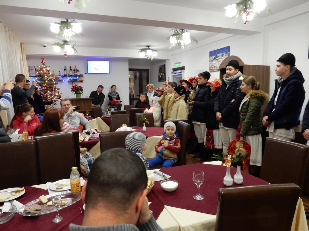 Pensiunea Cetatea Craiului Rîşnov Dış mekan fotoğraf